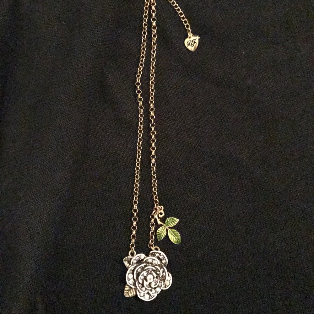 Betsy Johnson rose necklace